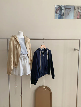 Hood drawstring coat