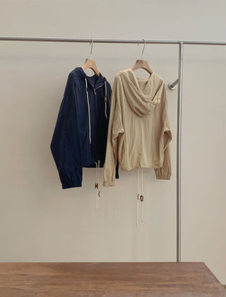 Hood drawstring coat