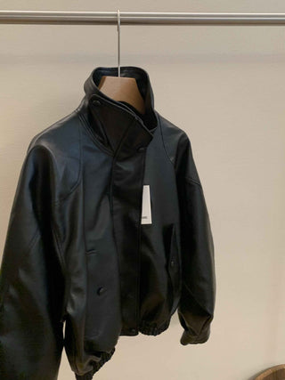 Short lapel leather coat