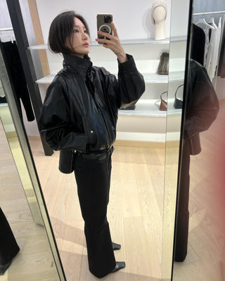 Short lapel leather coat