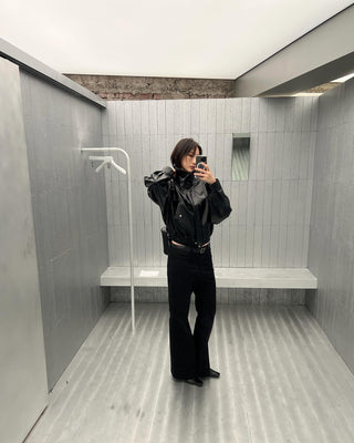 Short lapel leather coat