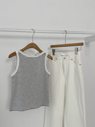 Striped sleeveless Top