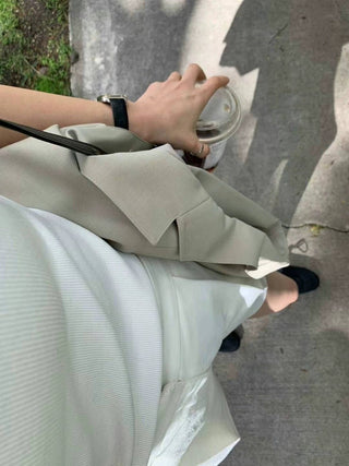 White slim Top