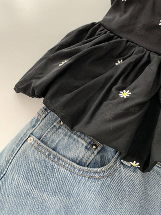 Daisy tube top