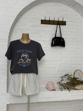 Letter shoulder Top