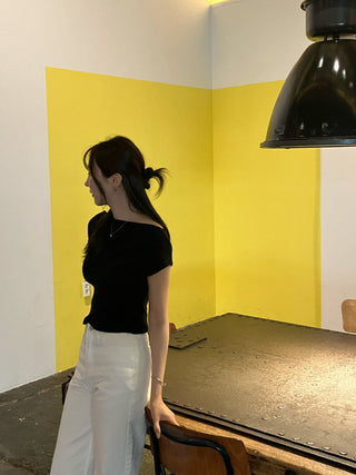 Off-neck backless Top