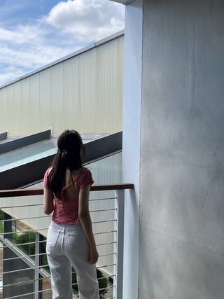 Off-neck backless Top