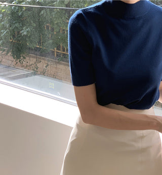 Half-collar knit Top