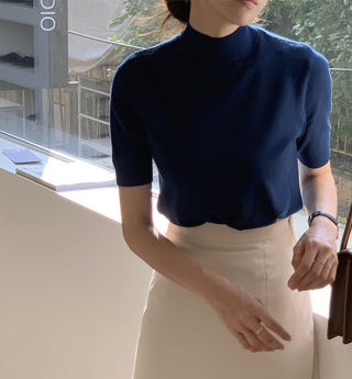 Half-collar knit Top