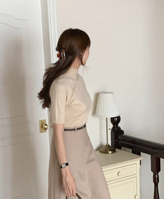 Half-collar knit Top