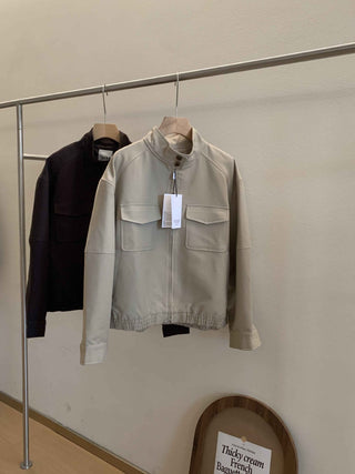 Pleated skirt suit
