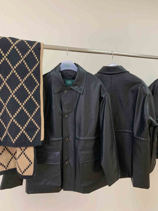 Cropped leather jacket