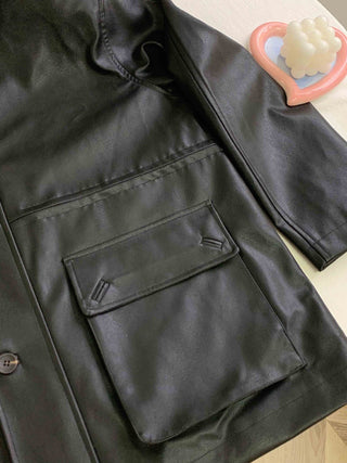 Cropped leather jacket