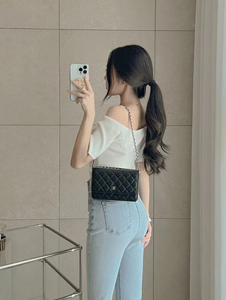 Off-shoulder knit top