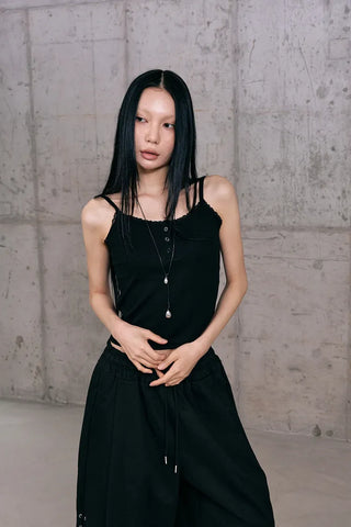 Miss Button Sleeveless