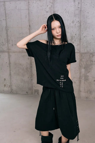 Cross-punched half tee