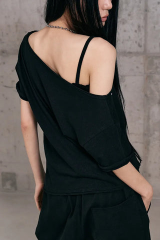 Cross-punched half tee