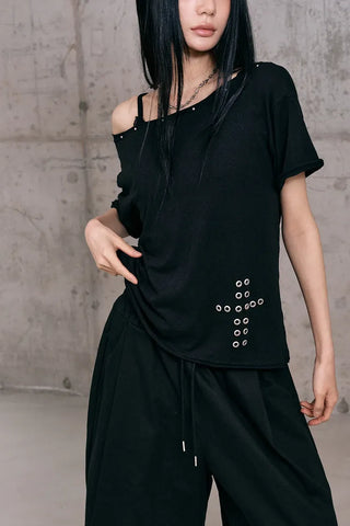 Cross-punched half tee