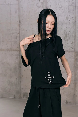 Cross-punched half tee