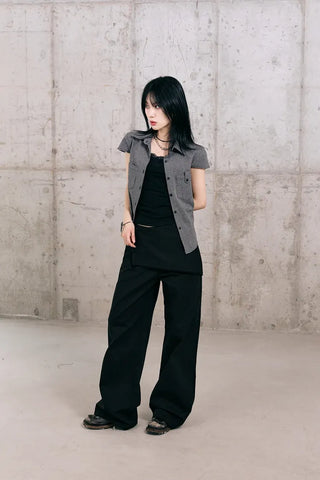 Koi Lace Sleeveless