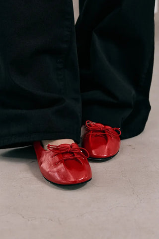 Sole Leather Flat Shoes