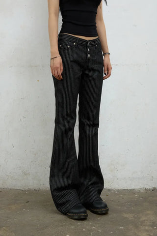 Out-button striped pants