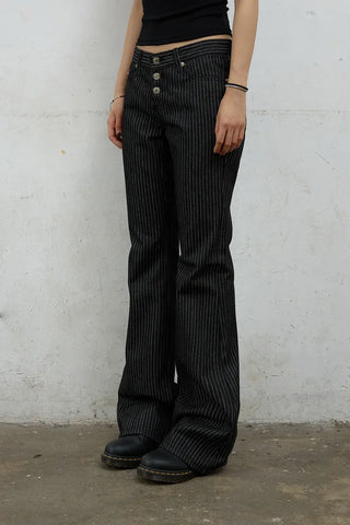 Out-button striped pants