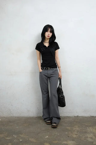 Four-eyelet collar short-sleeve tee