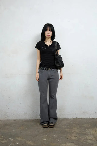 Four-eyelet collar short-sleeve tee