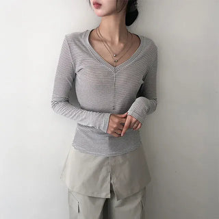 Rosy V-Long Sleeve