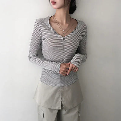 Rosy V-Long Sleeve