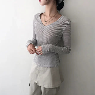 Rosy V-Long Sleeve