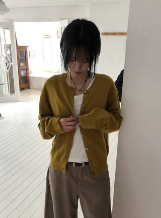 Alvin Round Knit Cardigan
