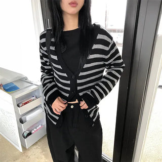 Tony Stripe V-Cardigan
