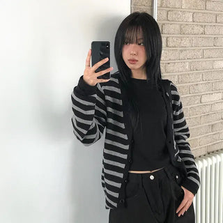 Tony Stripe V-Cardigan