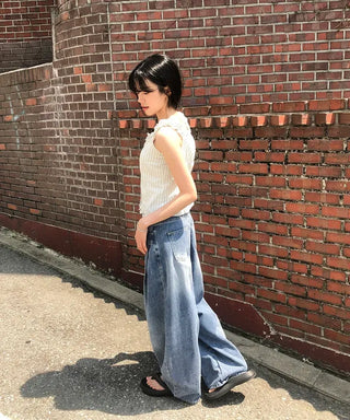 Line Cut Pintuck Denim Balloon Wide Pants