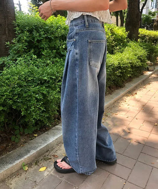 Line Cut Pintuck Denim Balloon Wide Pants