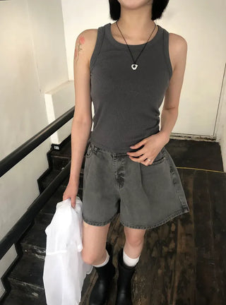 Pigment Washed A-Line Short Denim Pants