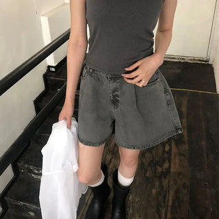Pigment Washed A-Line Short Denim Pants