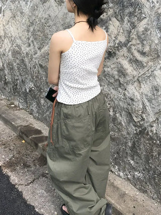 Flower Punched Button Sleeveless Top
