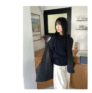 Jude Wool Round Knit