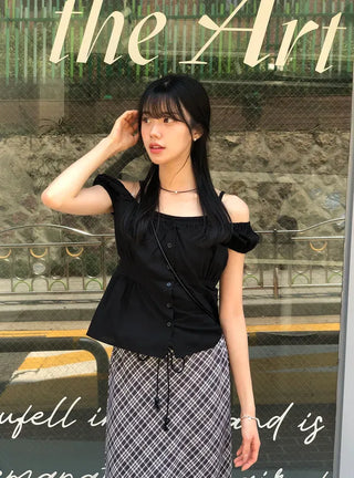 Off-shoulder Shirred Puff Sleeveless Blouse