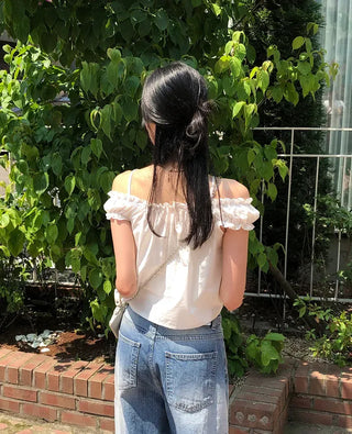 Puff Shirred Crop Sleeveless Blouse