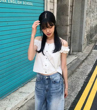 Puff Shirred Crop Sleeveless Blouse