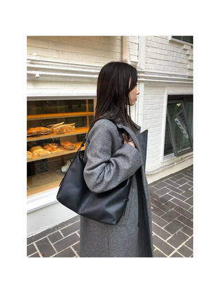 Laco Cable Knit Round Neck Knit