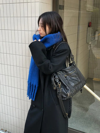 Heavy Long Boucle Muffler