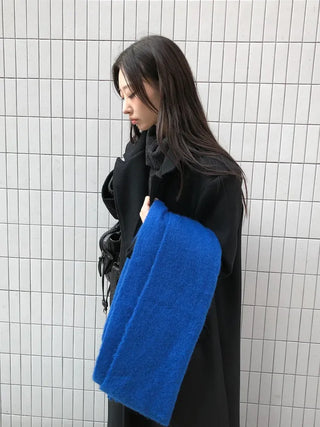 Heavy Long Boucle Muffler