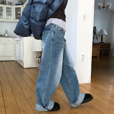 Back Pocket Washed Rolled-Up Wide Jeans