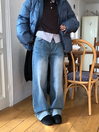 Back Pocket Washed Rolled-Up Wide Jeans