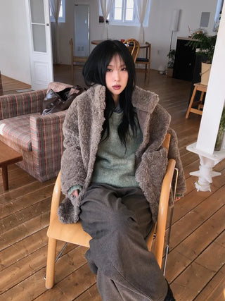 Mori Round Boucle Knit